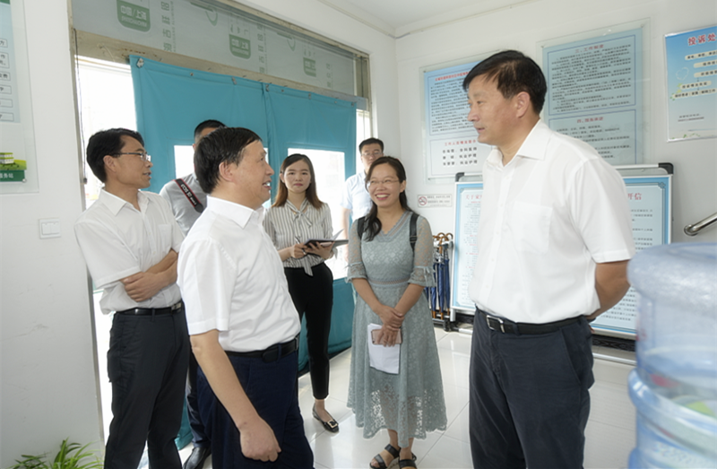 市委市政府督查室调研我市村居卫生机构提升工程-宿迁市卫生健康委员